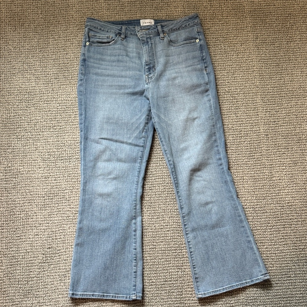 Frame Denim Light Blue Cropped Jeans